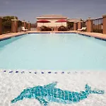 Candlewood Victoria By Ihg 